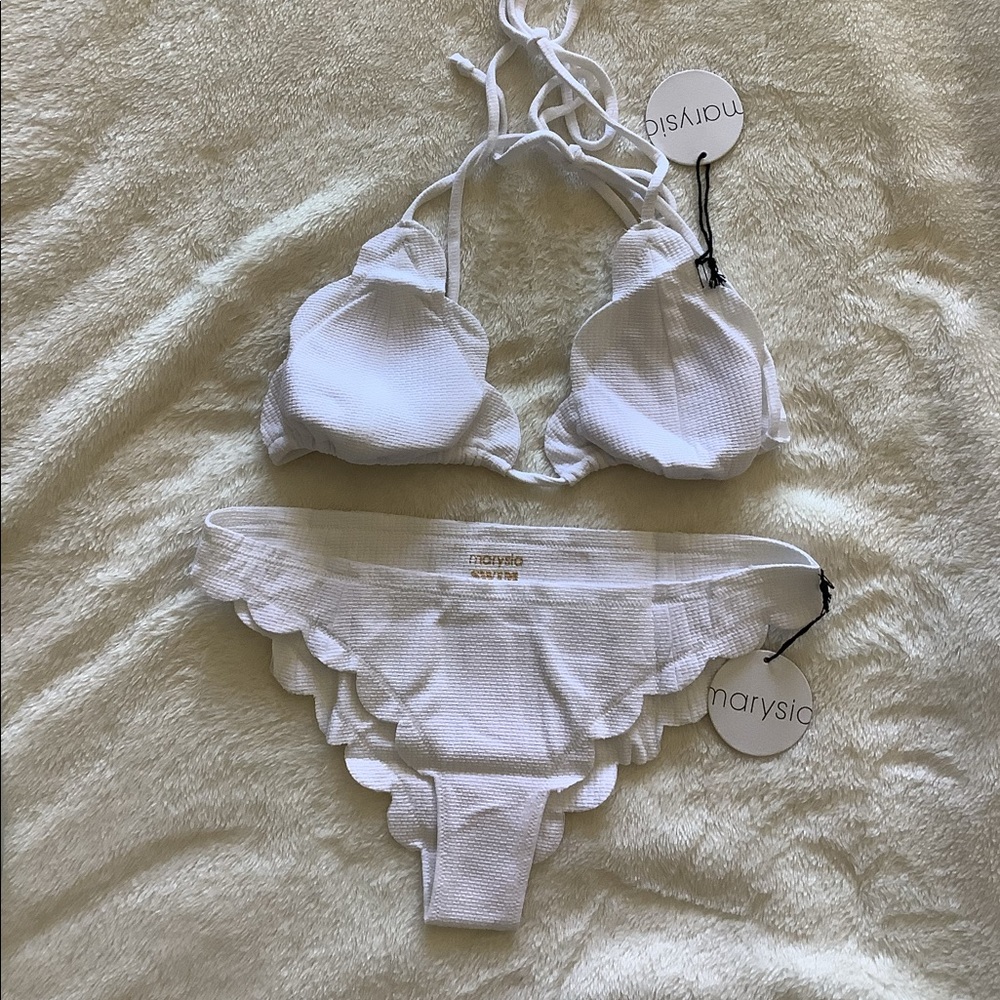 Marysia swim white scallop bikini top
